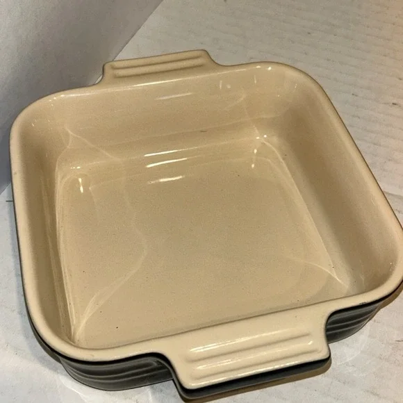 LE CREUSET Dark Blue SMALL STONEWARE ROASTING CASSEROLE BAKING DISH 6"X6" - Picture 3 of 4